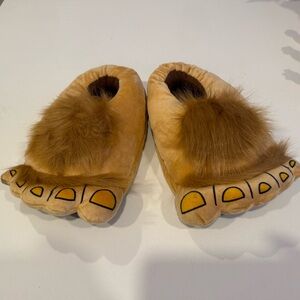 🔚 Brown Furry Novelty Loafers